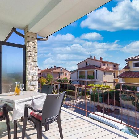 Milo Apartment Porec Exterior photo